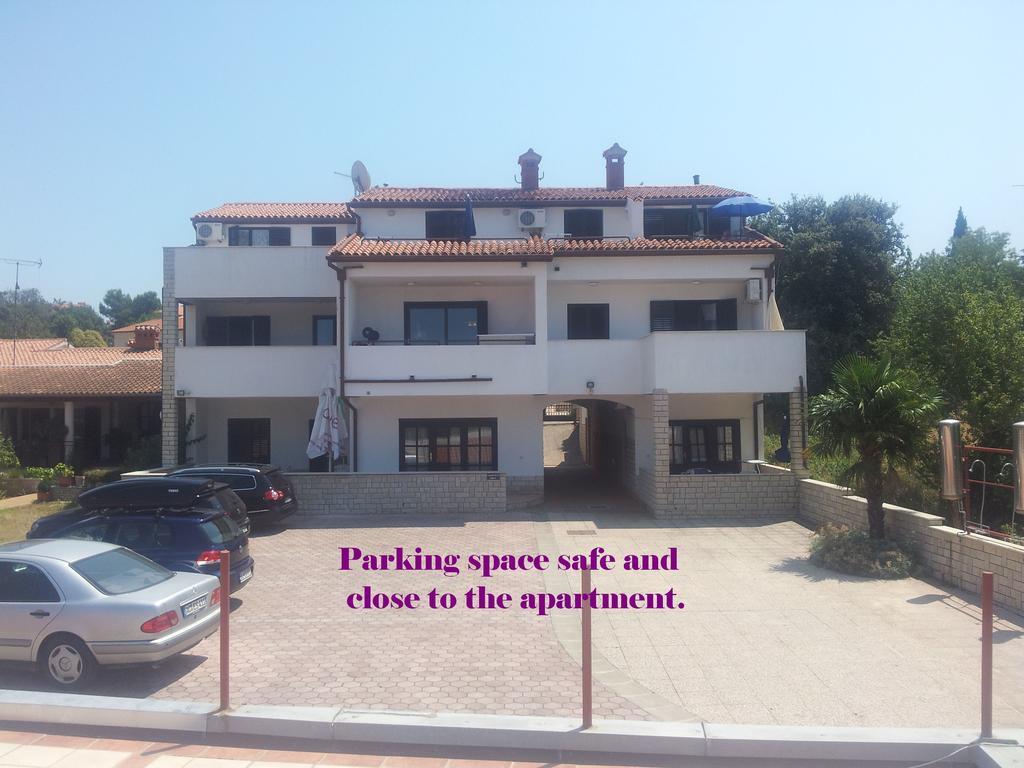 Suran Apartments Póla Szoba fotó