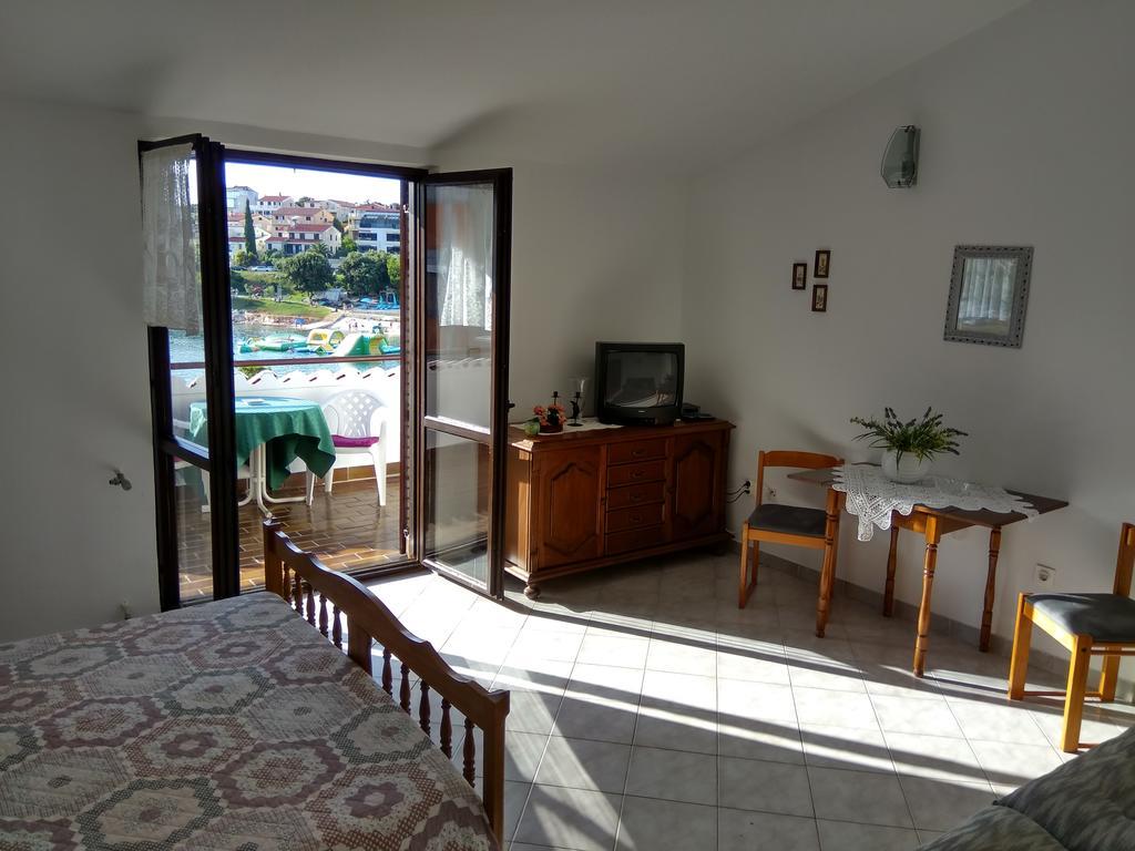 Suran Apartments Póla Kültér fotó