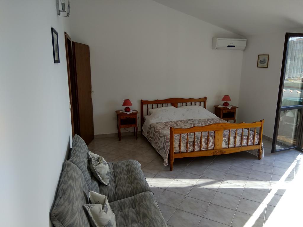Suran Apartments Póla Kültér fotó