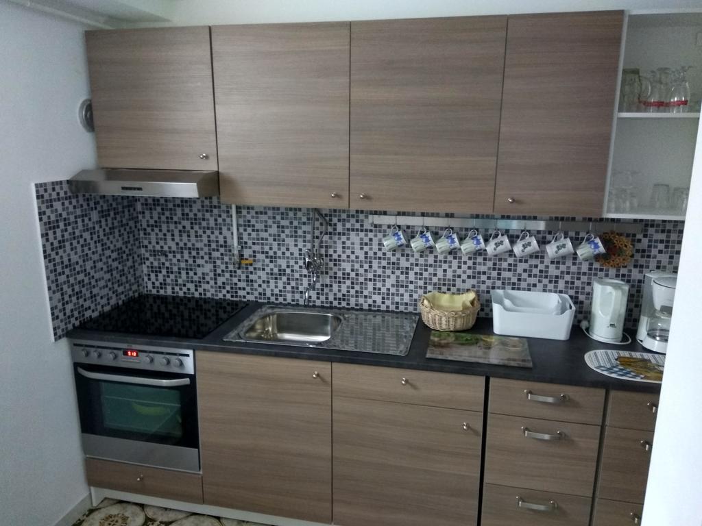 Suran Apartments Póla Kültér fotó
